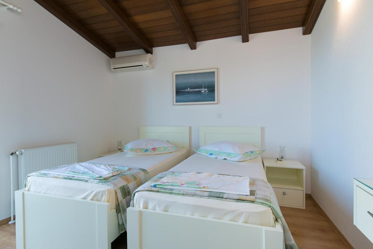 Apartment Brela 2717C Εξωτερικό φωτογραφία
