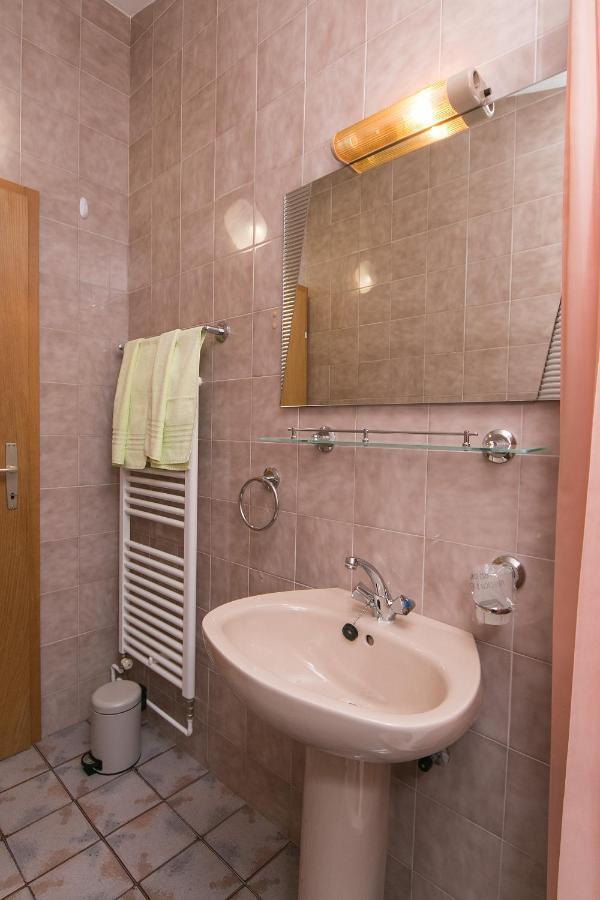 Apartment Brela 2717C Εξωτερικό φωτογραφία